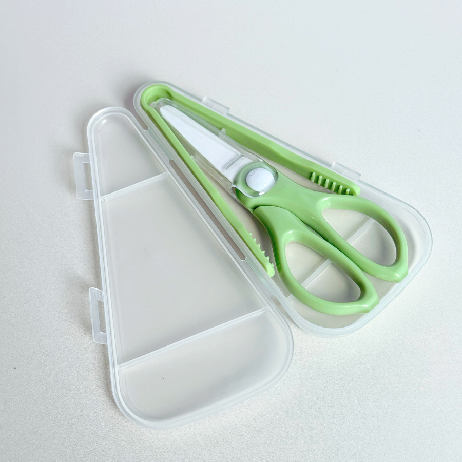 Ceramic Food Scissors with Storage Case for easier baby mealtime